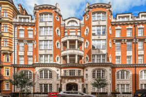 Basil Street, London, SW3 1